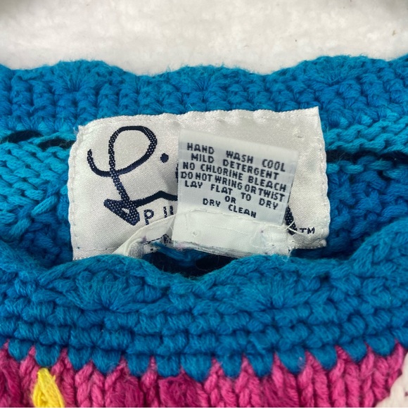 Lilly Pulitzer Super Rare fully knit embroidered lion floral sweater. Size Small - Picture 10 of 10